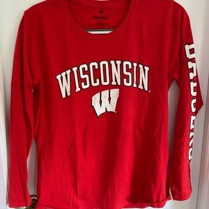 Wisconsin badgers fanatics women’s long sleeve t